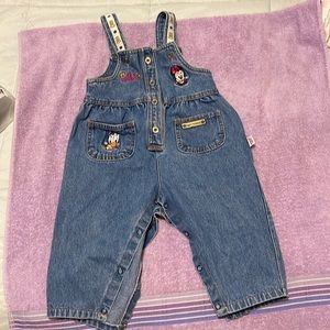 4 pair of toddles jumper/ jeans